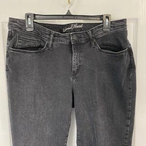 Universal Thread High-Rise Curvy Skinny Jeans Size 16